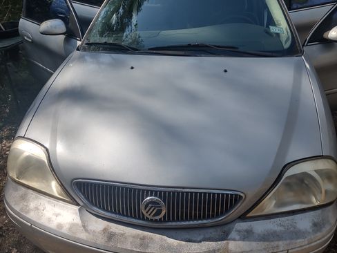 Used 2004 Mercury Sable GS image 2