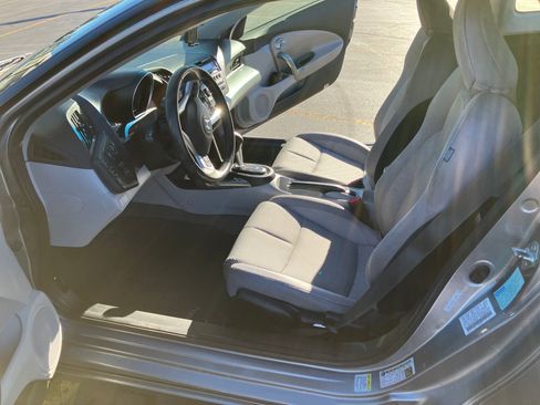 Used 2011 Honda CR-Z EX image 16