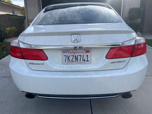 Used 2015 Honda Accord Sport image 5