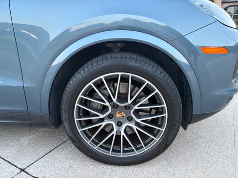 Used 2020 Porsche Cayenne S AWD/4WD image 10