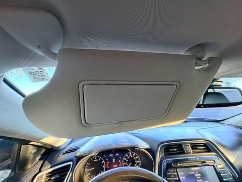 Used 2017 Nissan Maxima Platinum image 28