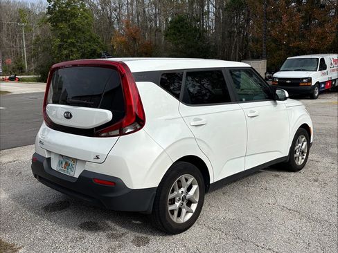 Used 2020 Kia Soul S image 4