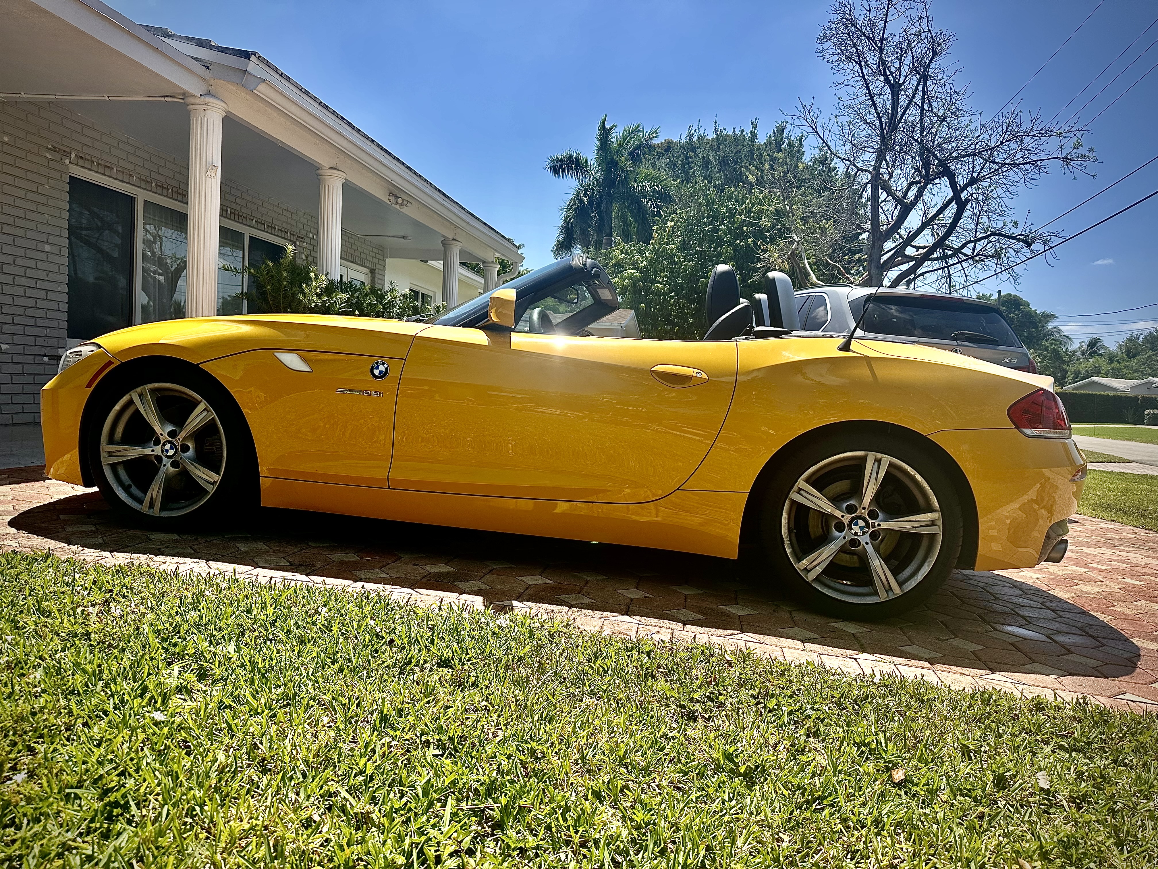 Used 2012 BMW Z4 sDrive28i RWD image 6