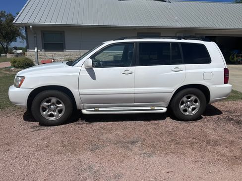 Used 2003 Toyota Highlander Limited image 13