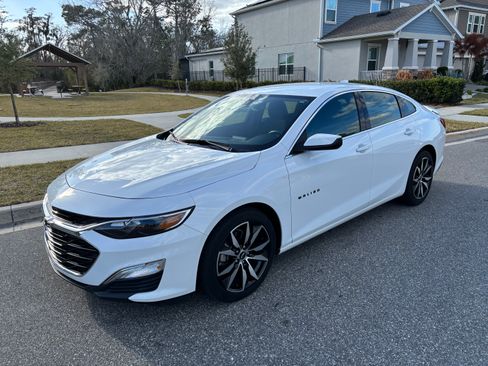 Used 2022 Chevrolet Malibu RS w/ LPO, Floor Liner Package image 1