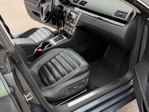 Used 2014 Volkswagen CC Executive image 15