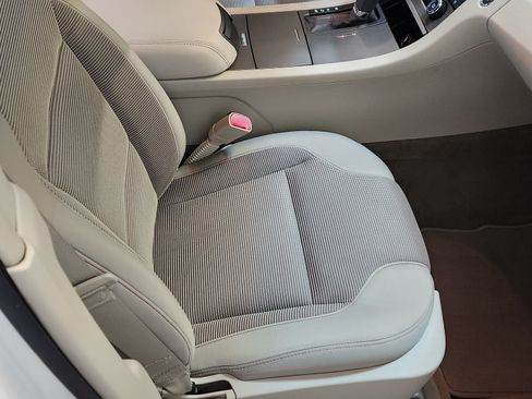 Used 2011 Ford Taurus SEL w/ 201A Rapid Spec Order Code image 15