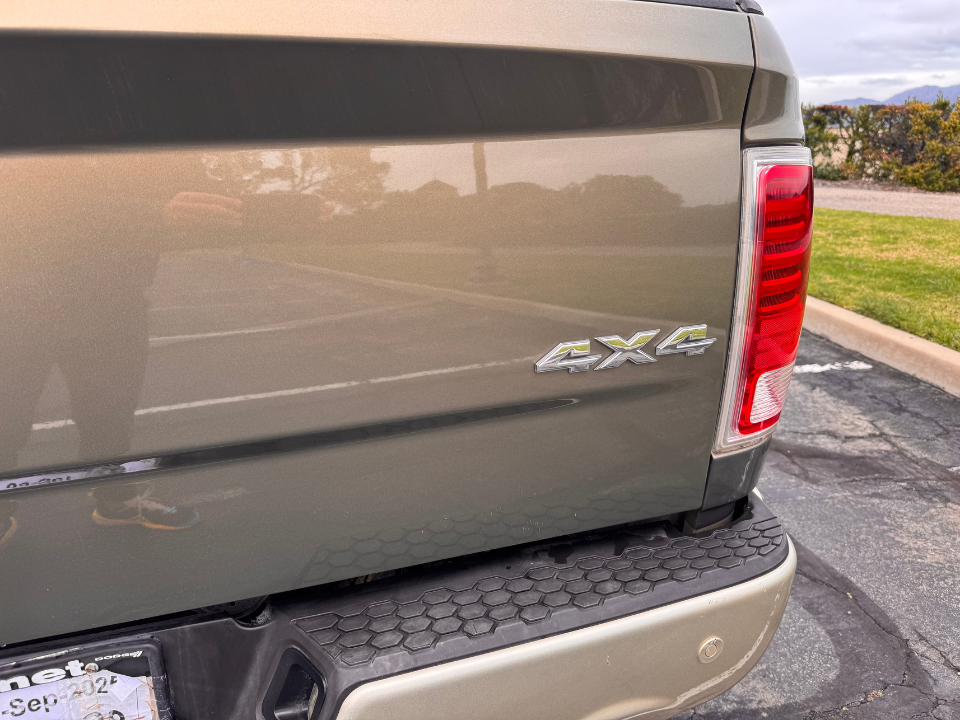 Used 2014 RAM 1500 Laramie Longhorn w/ Convenience Group AWD/4WD image 11