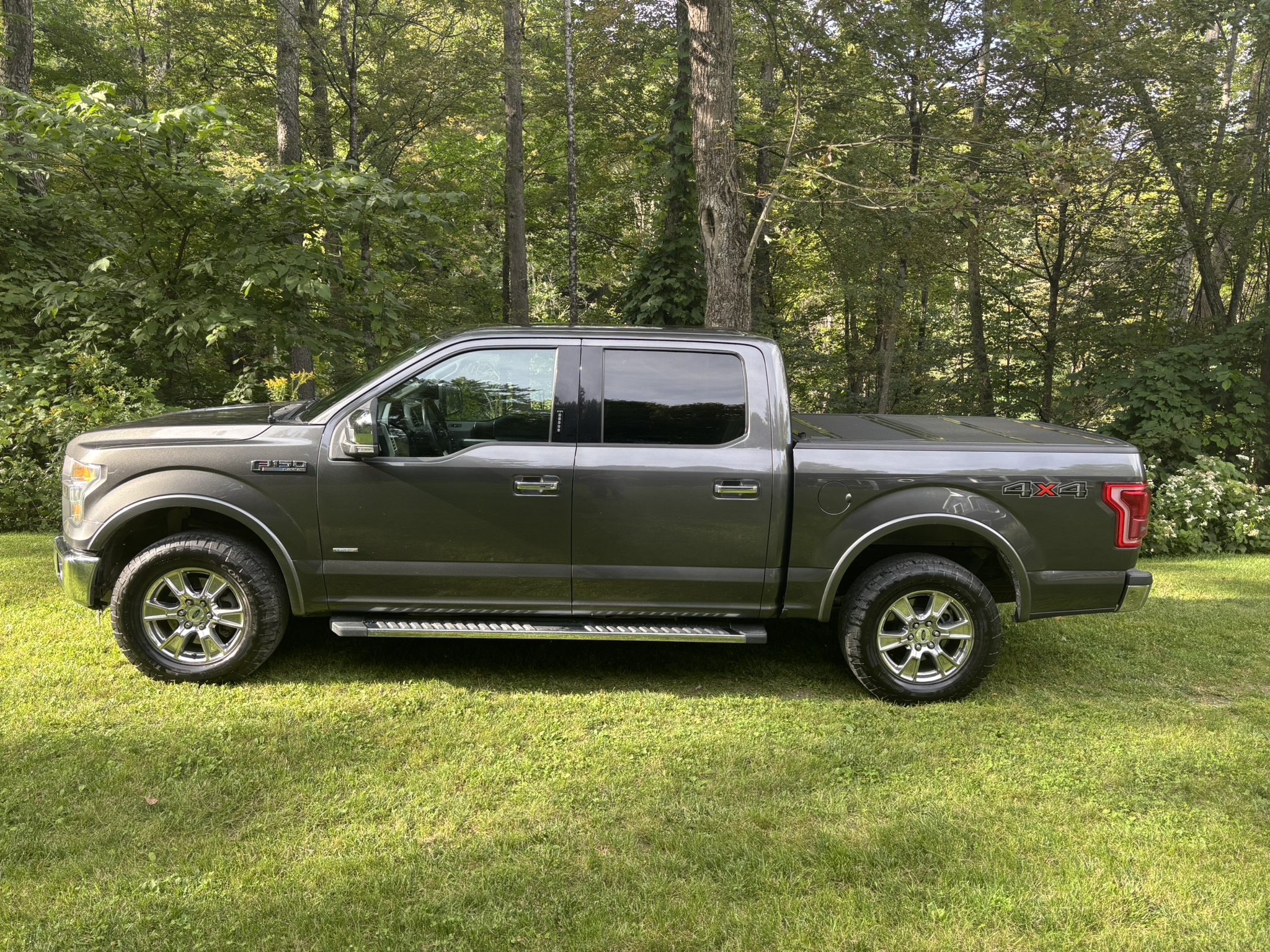 Used 2015 Ford F150 Lariat AWD/4WD image 10