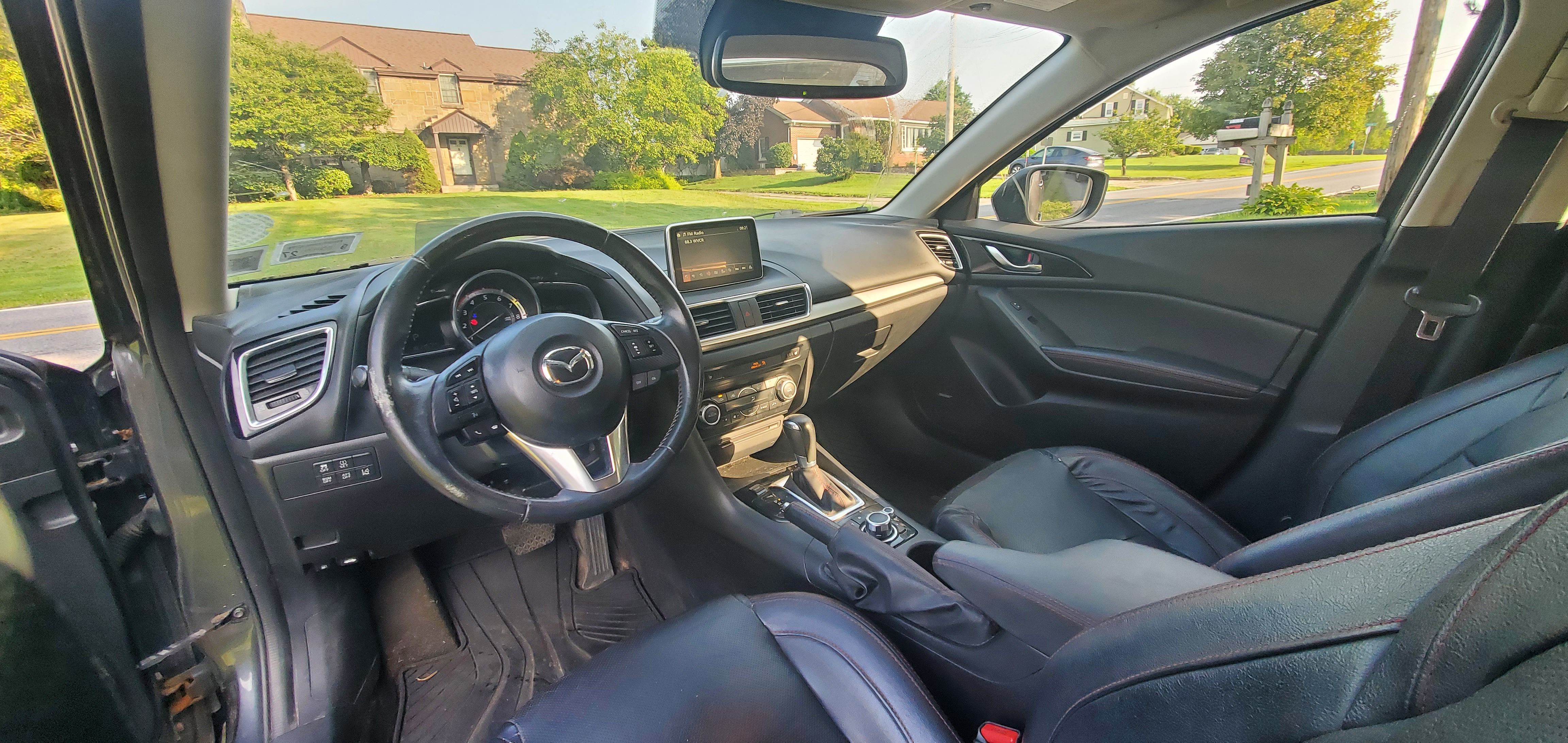 Used 2016 MAZDA MAZDA3 s Grand Touring w/ Technology Package FWD image 10