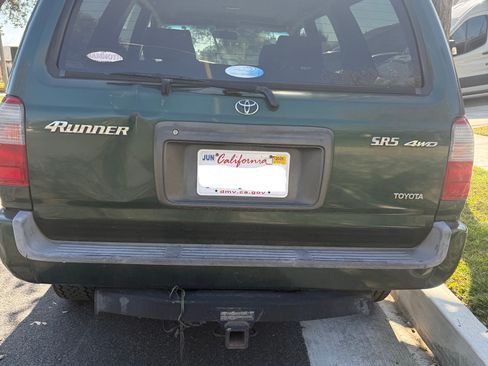 Used 1999 Toyota 4Runner SR5 AWD/4WD image 11