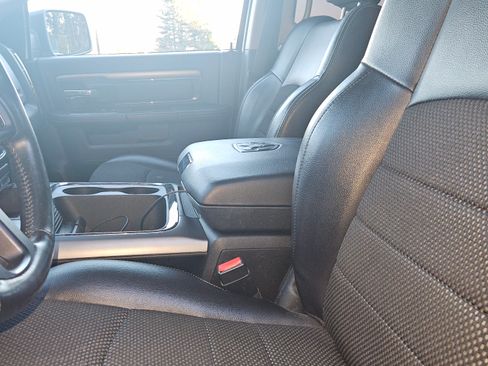 Used 2016 RAM 1500 Sport image 11