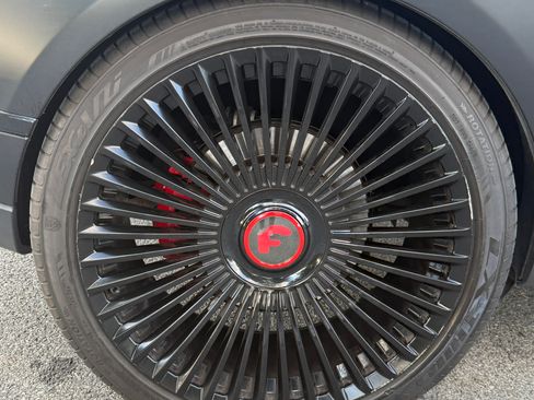 Used 2016 Land Rover Range Rover HSE image 10