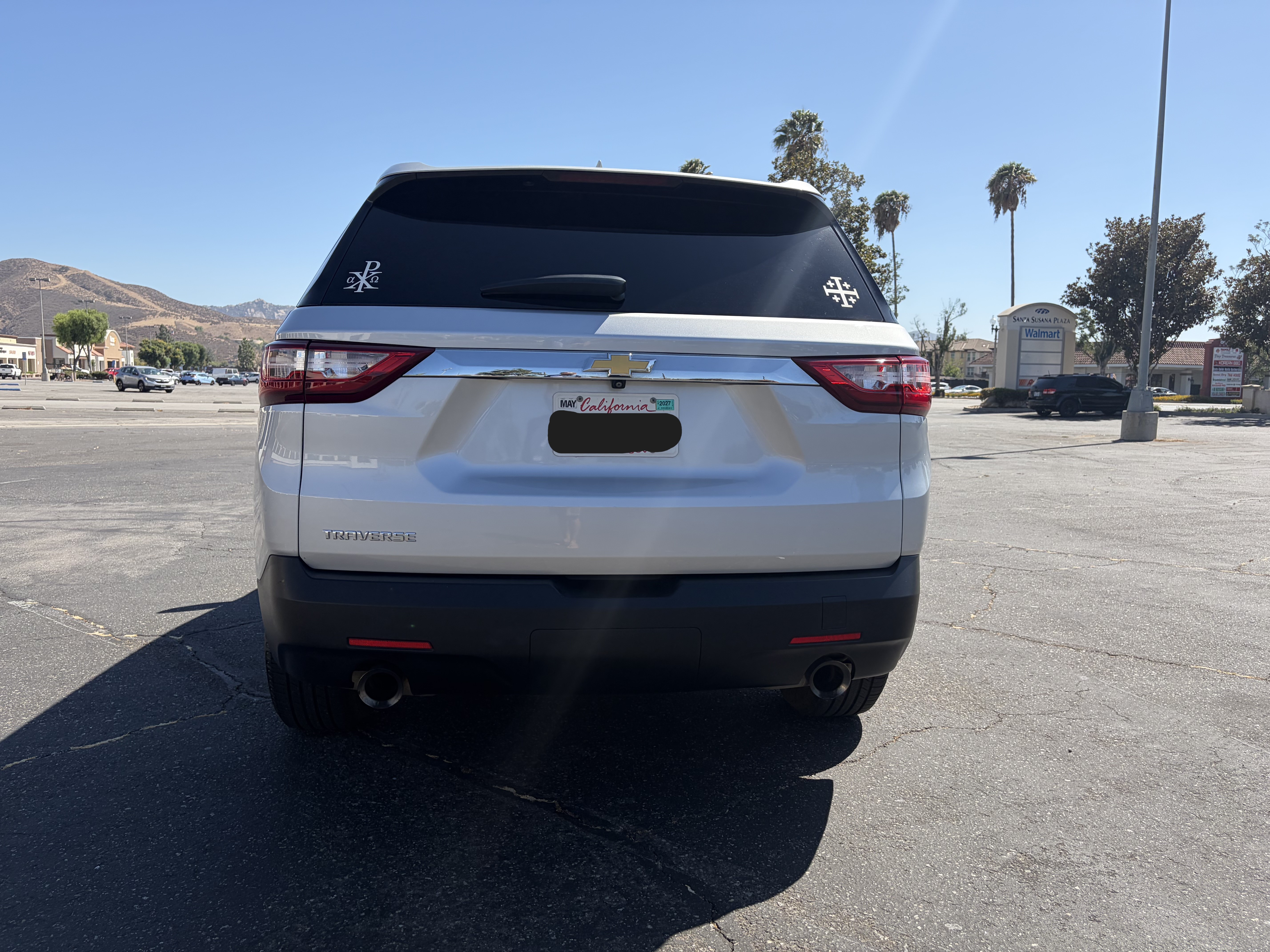 Used 2020 Chevrolet Traverse LS w/ LPO, Cargo Package FWD image 9