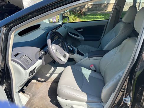 Used 2010 Toyota Prius FWD image 6