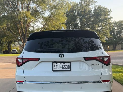 Used 2022 Acura MDX FWD w/ Technology Package image 4