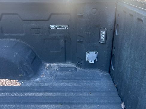 Used 2023 Chevrolet Silverado 1500 LTZ AWD/4WD image 11