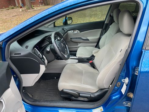 Used 2013 Honda Civic LX image 8