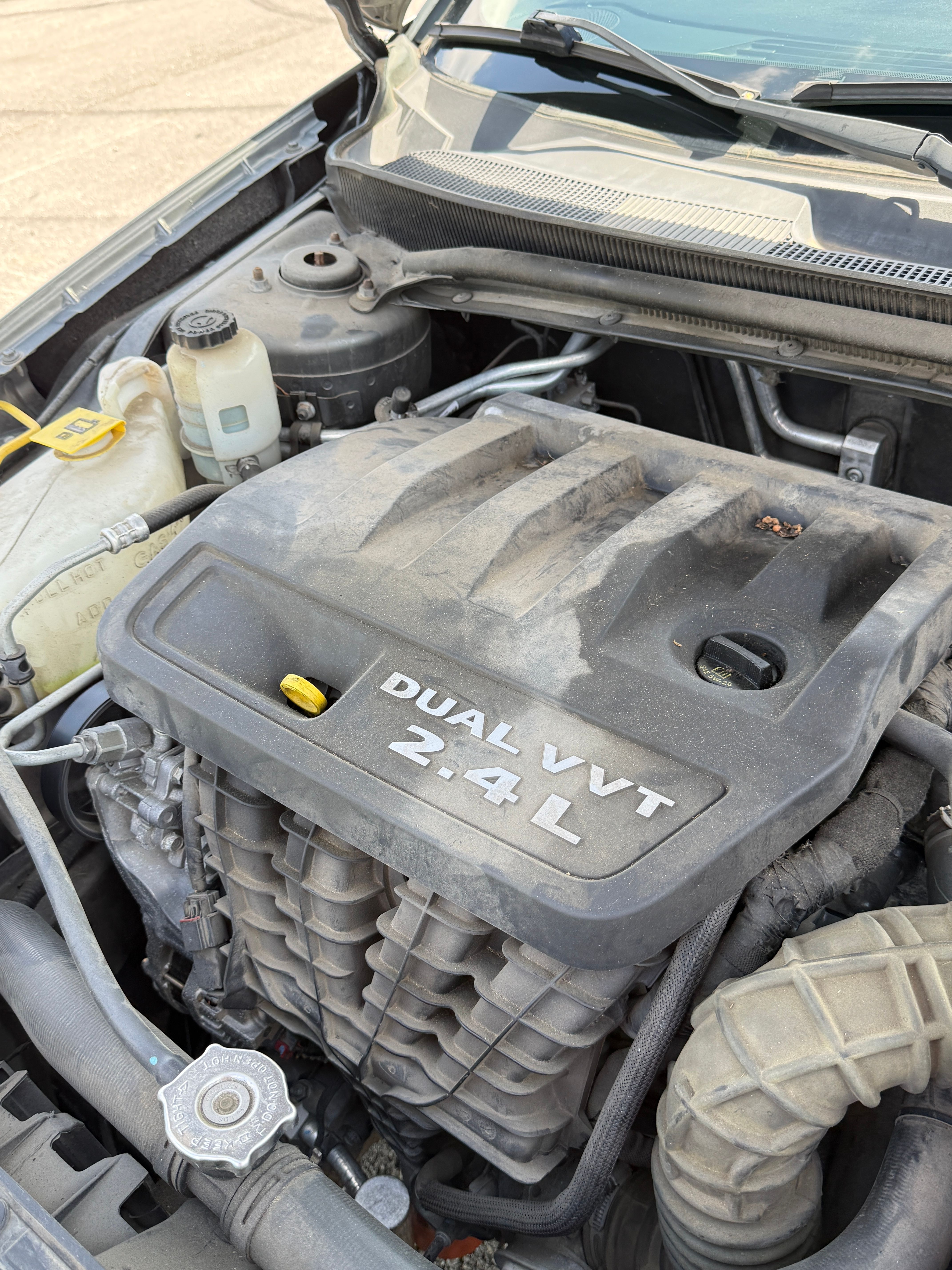 Used 2013 Chrysler 200 Touring FWD image 12