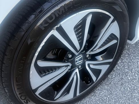 Used 2016 Honda Civic EX-L image 17