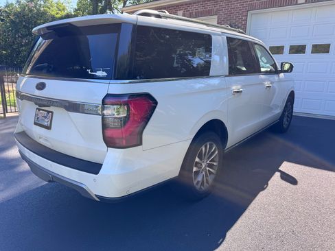 Used 2018 Ford Expedition Max Limited w/ Equipment Group 301A AWD/4WD image 4