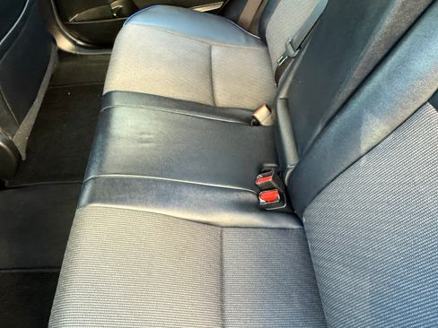 Used 2018 Toyota Corolla SE w/ Carpet Mat Package (TMS) image 22