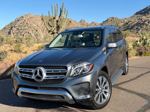 Used 2018 Mercedes-Benz GLS 450 4MATIC image 1