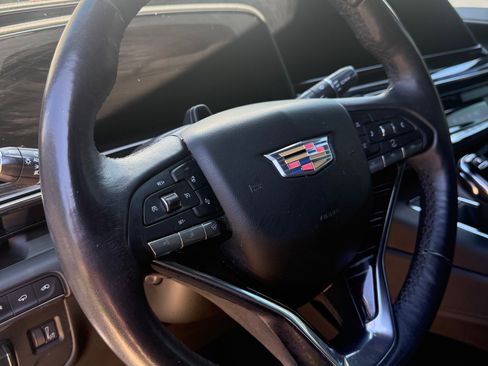 Used 2023 Cadillac Escalade Sport w/ Touring Package AWD/4WD image 16