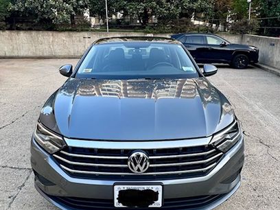 Used 2019 Volkswagen Jetta SE