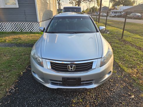 Used 2009 Honda Accord EX-L image 4