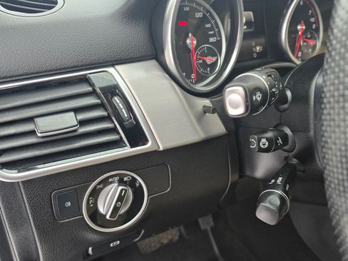 Used 2016 Mercedes-Benz GLE 350 350 4MATIC Sport Utility 4D image 9