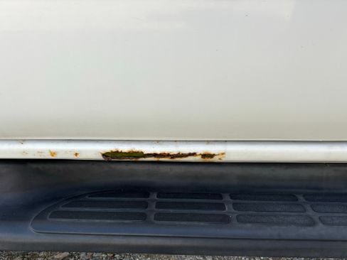 Used 2005 Chevrolet Tahoe LT w/ LT Preferred Equipment Group image 19