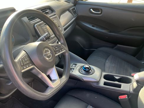 Used 2019 Nissan Leaf S w/ S Charge Package image 5