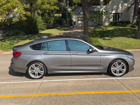 Used 2015 BMW 550i Gran Turismo RWD image 6