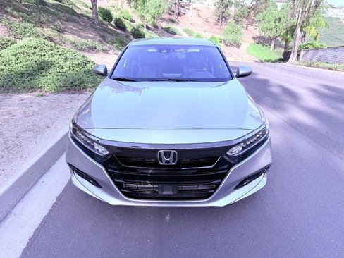 Used 2020 Honda Accord Sport image 2
