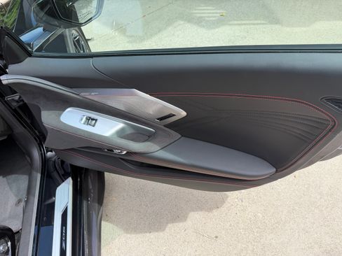 Used 2026 Chevrolet Corvette Z06 RWD image 10