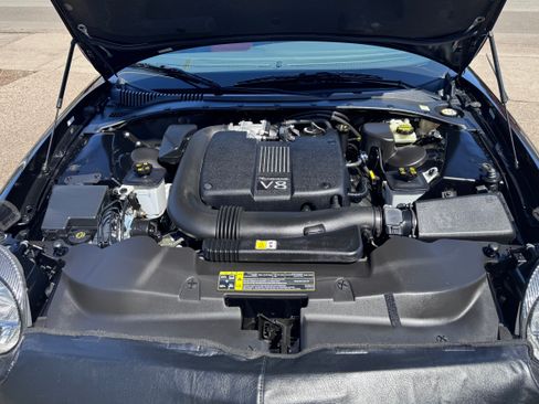 Used 2002 Ford Thunderbird RWD image 12