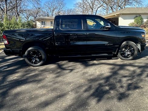 Used 2021 RAM 1500 Big Horn image 2