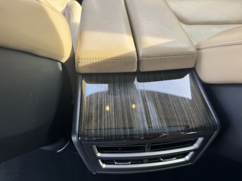 Used 2015 Tesla Model S P90D image 16