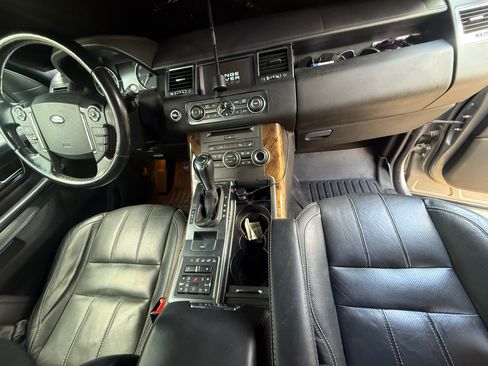 Used 2012 Land Rover Range Rover Sport HSE LUX image 14