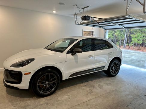 Used 2023 Porsche Macan Turbo AWD/4WD image 2