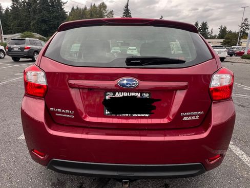 Used 2015 Subaru Impreza 2.0i Premium image 4