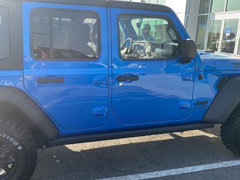 Used 2021 Jeep Wrangler Unlimited Sport image 4