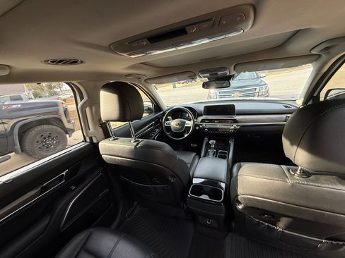 Used 2020 Kia Telluride SX w/ Towing Package image 8