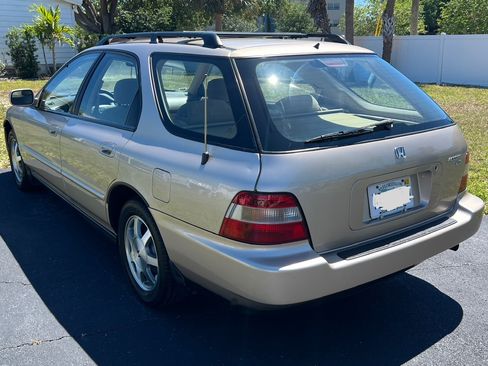 Used 1994 Honda Accord EX image 8