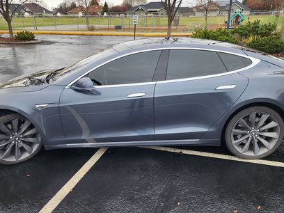 Used 2016 Tesla Model S 75