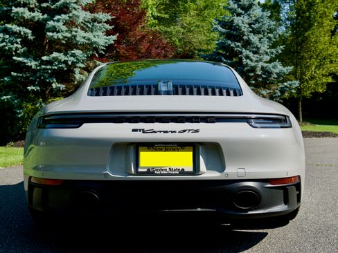 Used 2023 Porsche 911 GT3 RS image 11