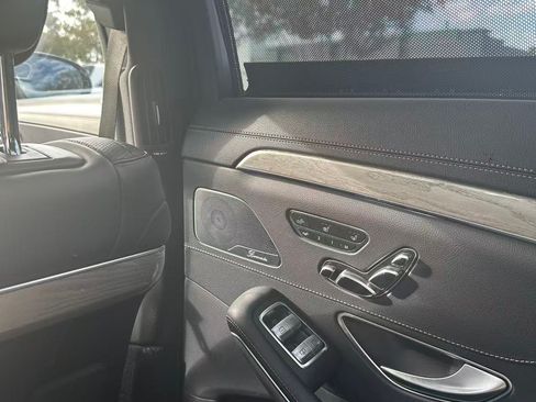 Used 2015 Mercedes-Benz S 550 Sedan image 6