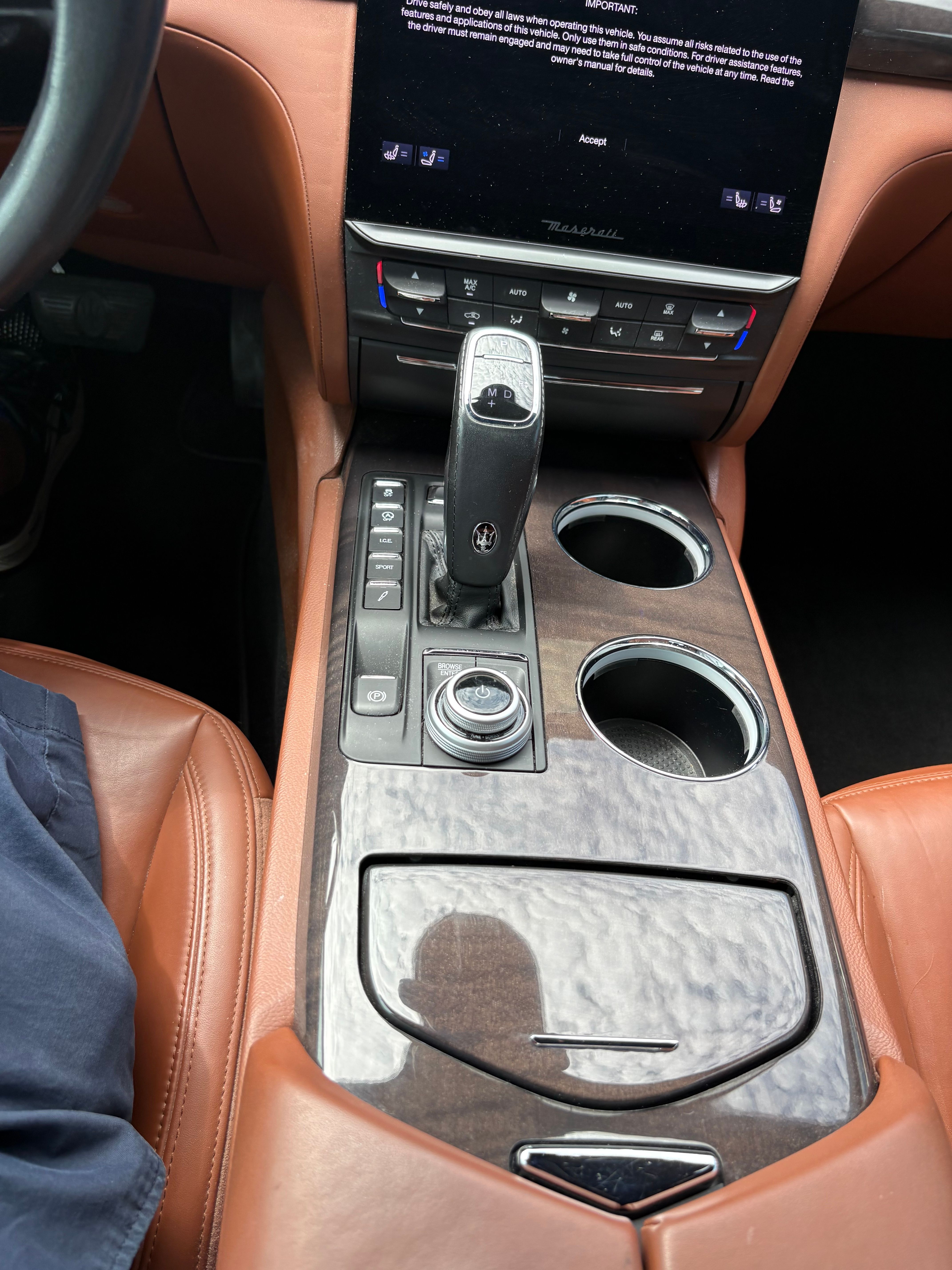 Used 2021 Maserati Quattroporte S GranLusso RWD image 9