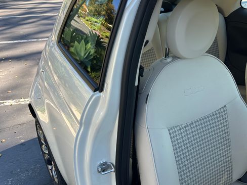 Used 2018 FIAT 500 Pop image 17